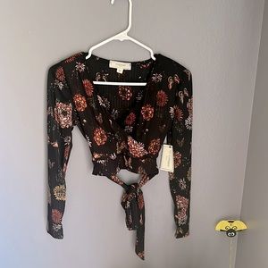 Corp top floral front tie